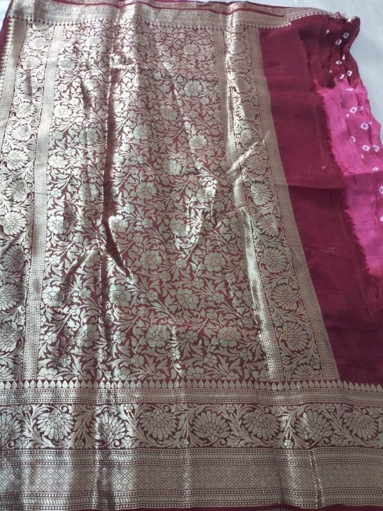 Pink with Red bandhani soft silk with heavy golden border